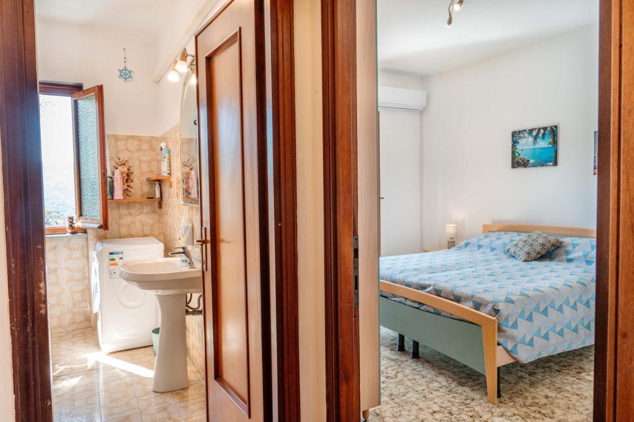Turri House--- Wifi -Garden-Parking -Balcony Villa Recco Exterior foto
